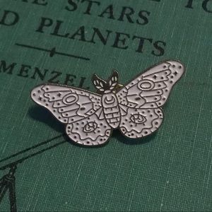 Magical celestial moth pin ✨